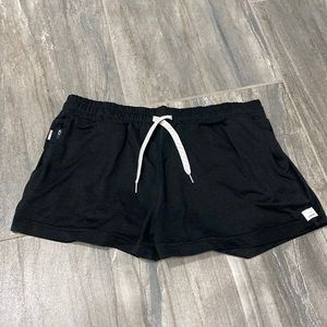 Like new! Small Black Heather Vuori Halo Performance Short